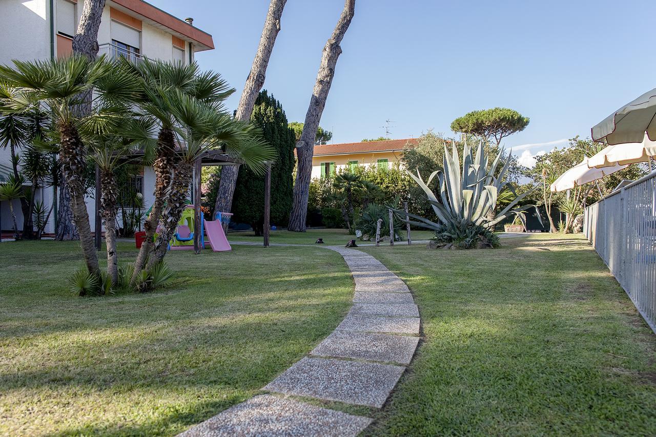 Hotel La Palma Lido di Camaiore Extérieur photo