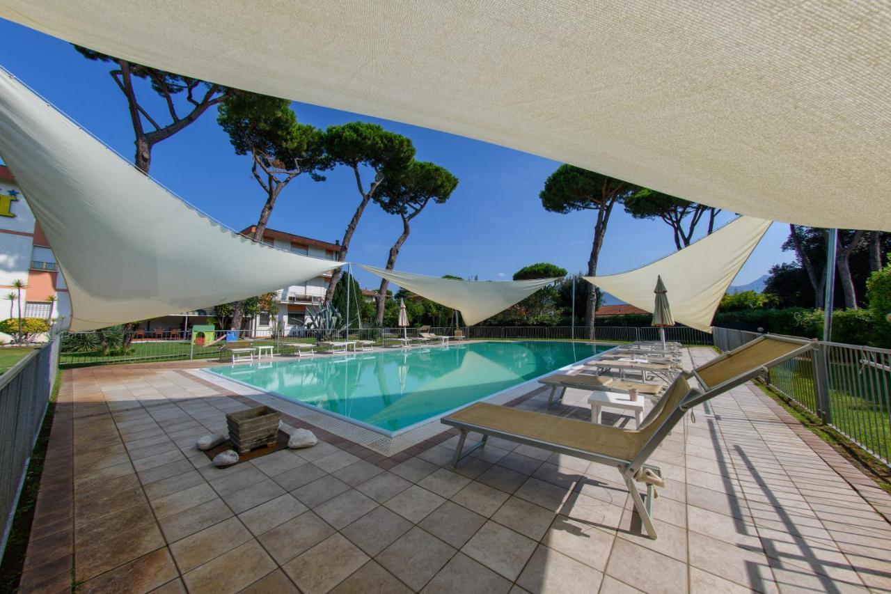 Hotel La Palma Lido di Camaiore Extérieur photo