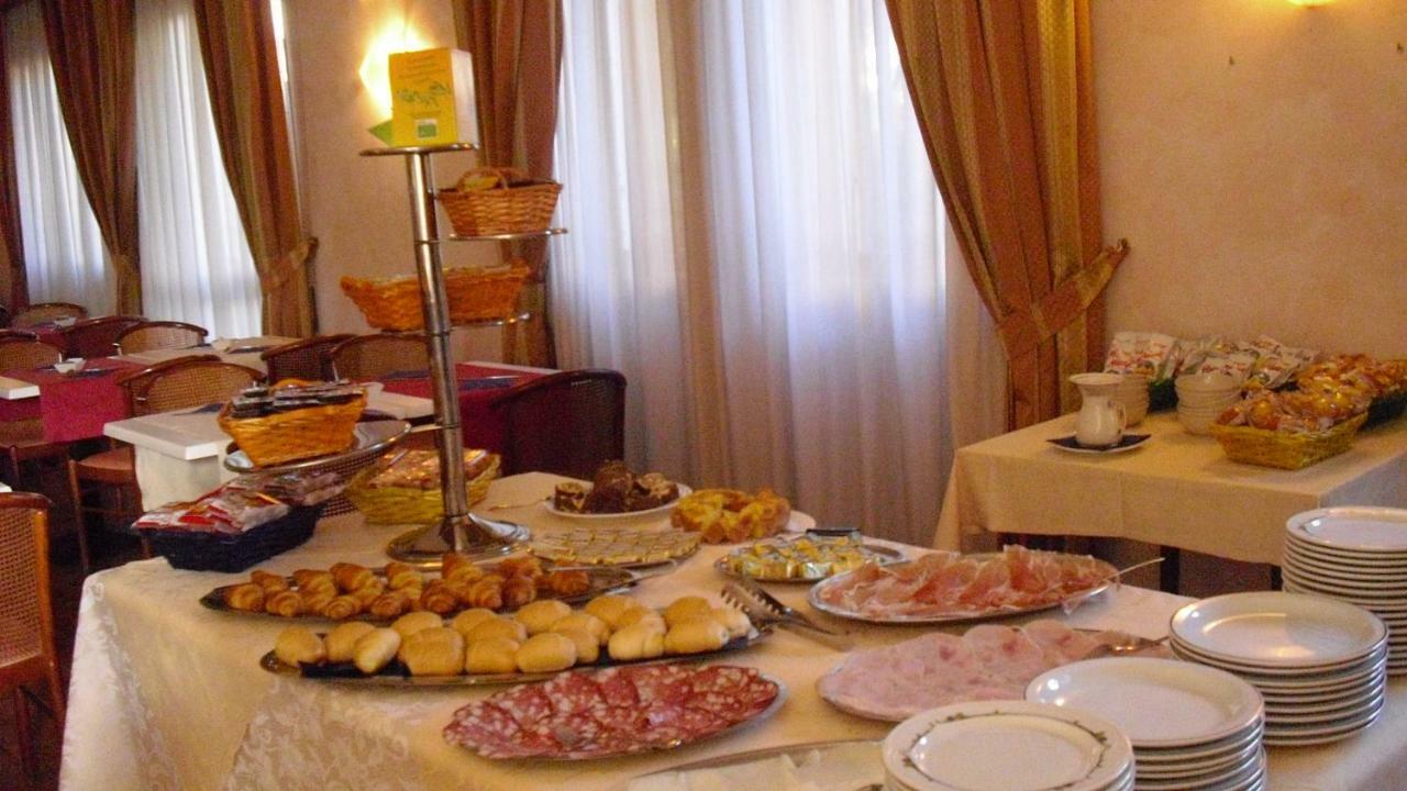 Hotel La Palma Lido di Camaiore Extérieur photo